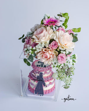 Heartfelt Cake W/ Arrangement