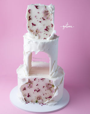 Textured Arch Cake