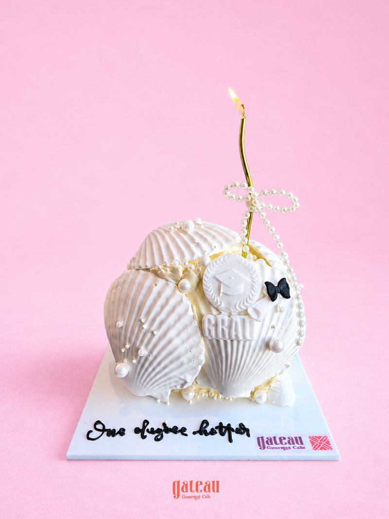 Grad Sea Shells Cake — handcrafted by Gateau Gourmet in Abu Dhabi