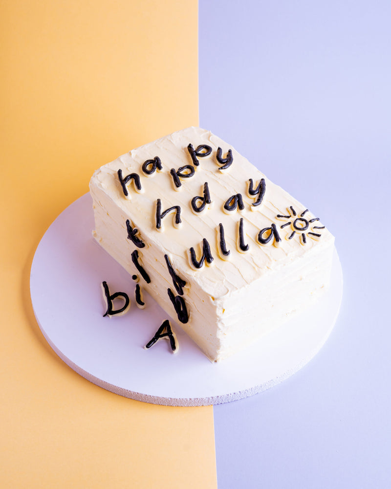 Scrabbled happy birthday half kg cake