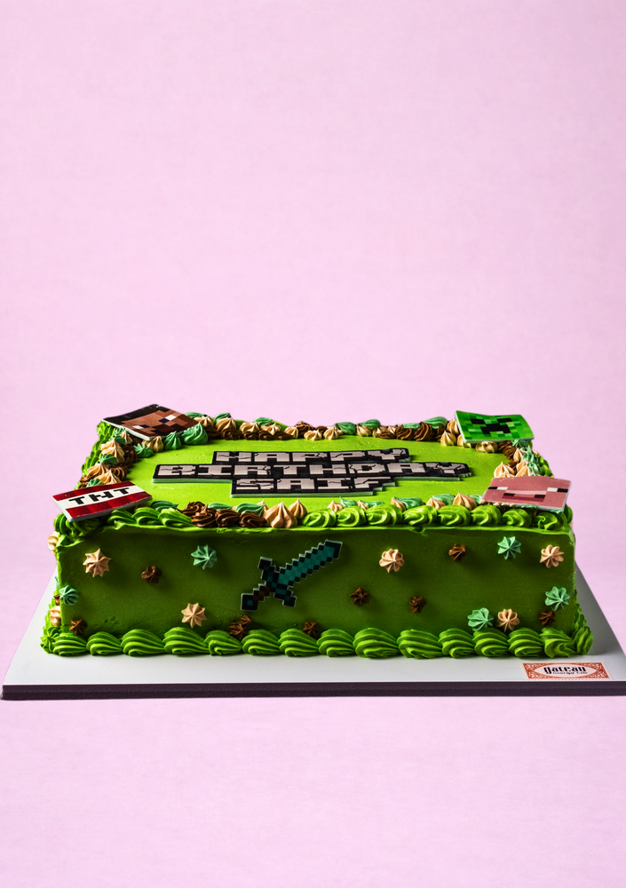 Minecraft Lovers Cake for Him - Perfect Birthday Treat! | Gateau ...