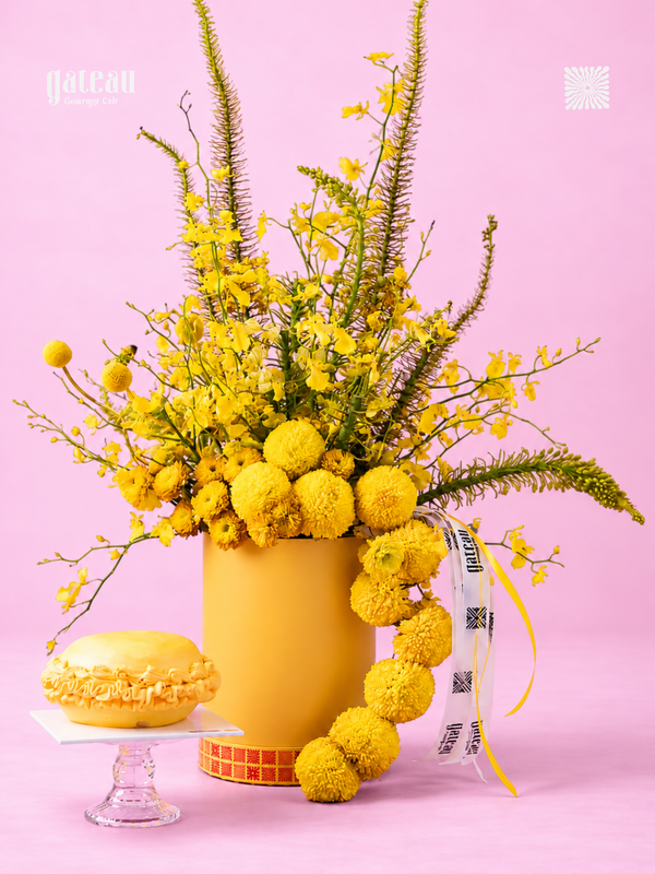Cake with Arrangements