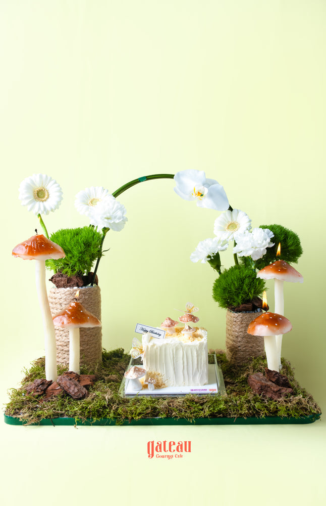 Woodsy Mushroom Cake with Arrangement