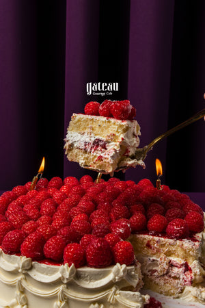 Raspberries Cake