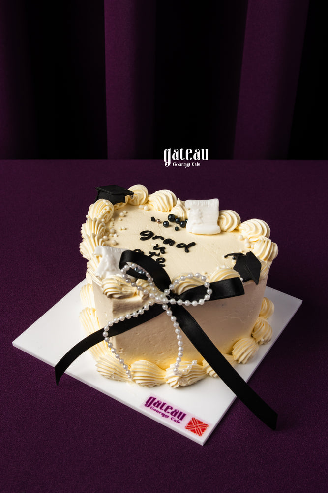 Graduation cake