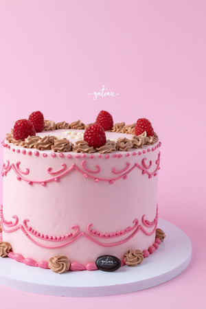 Round birthday cake