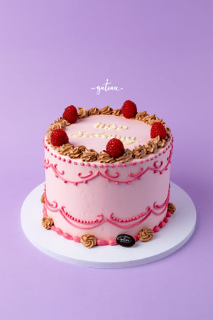 Round birthday cake