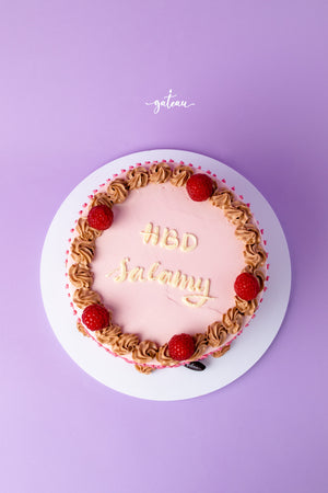 Round birthday cake