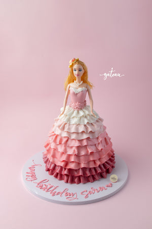 Barbie Theme Cake