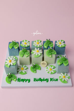 Cube Cake