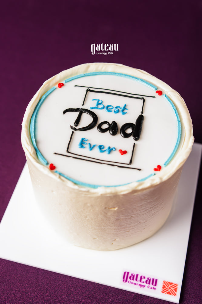 Gateau Gourmet Cafe Father's Day mini cake with Best Dad Ever icing decoration in white and blue