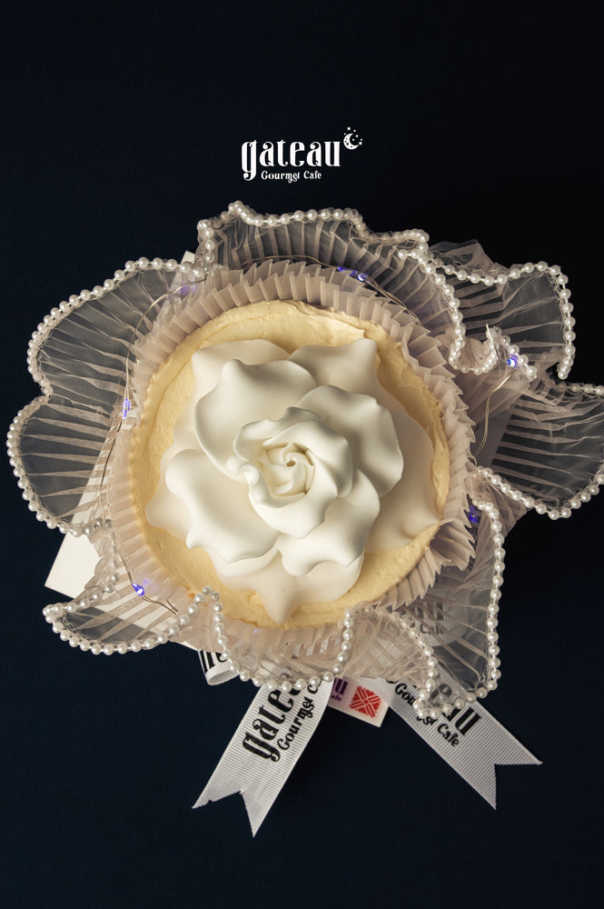Gateau Gourmet Cafe single-rose-bouquet-Mother's Day cake with white rose decoration and delicate wrapping